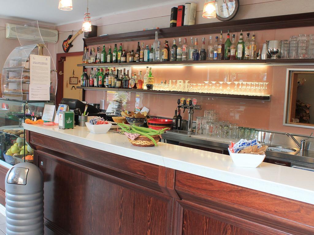 Antico Caffe' Del Moro Hotel Bonassola Exterior photo