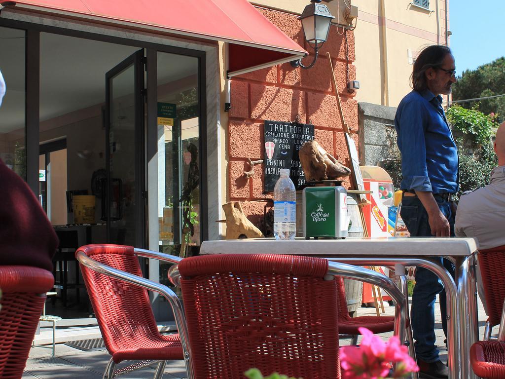 Antico Caffe' Del Moro Hotel Bonassola Exterior photo